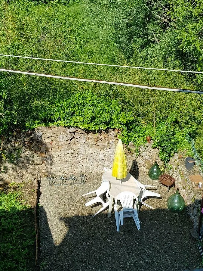 Country house La Casa Di Pasquino Guest House Lama
